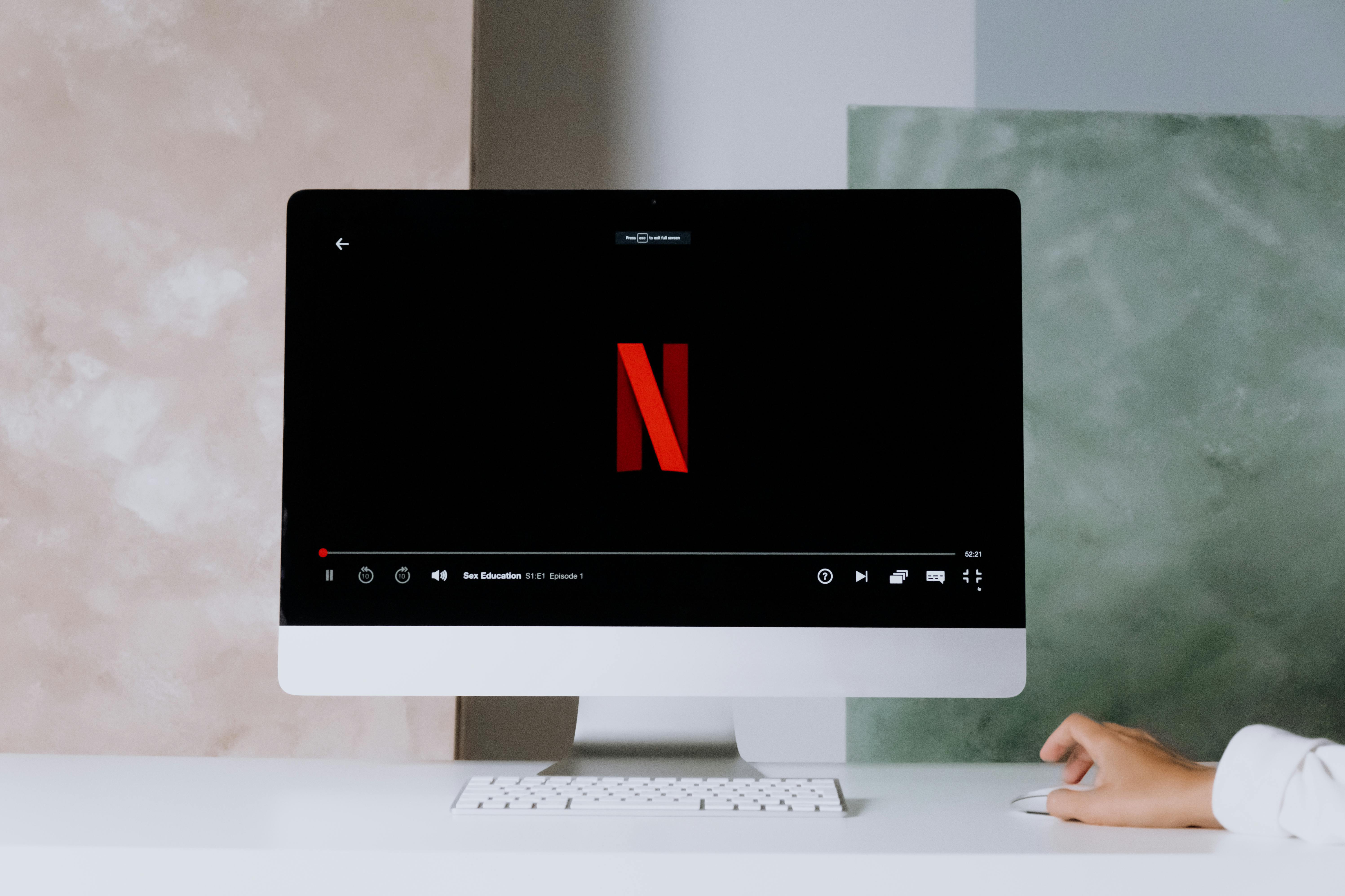 This is a picture of a Netflix logo on a TV